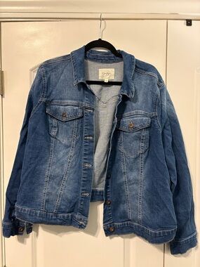 Jessica Simpson Denim Jacket in Medium Blue Wash
